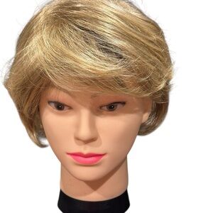 Chic Blonde Women's Wig